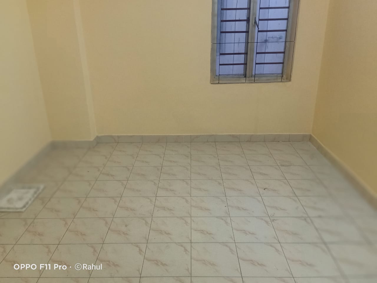 Unfurnished 2bhk in Bamunimaidan, Guwahati, Assam, India for Rent